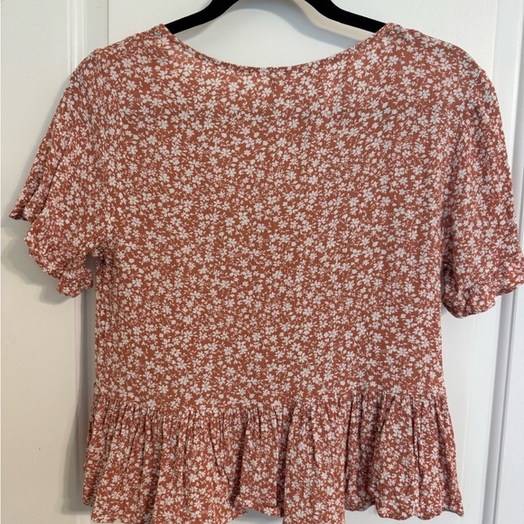 Rust Floral Ruffle Blouse - Picture 2 of 5